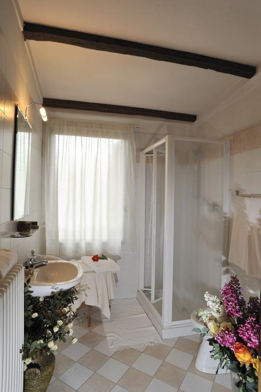 Agriturismo Il Borghetto Crespellano Rum bild